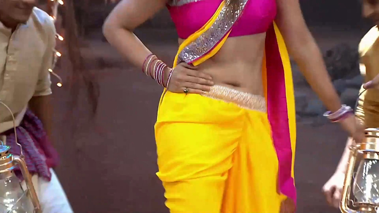 Aniktha Sexy Item Dance.mkv_snapshot_00.31.652
