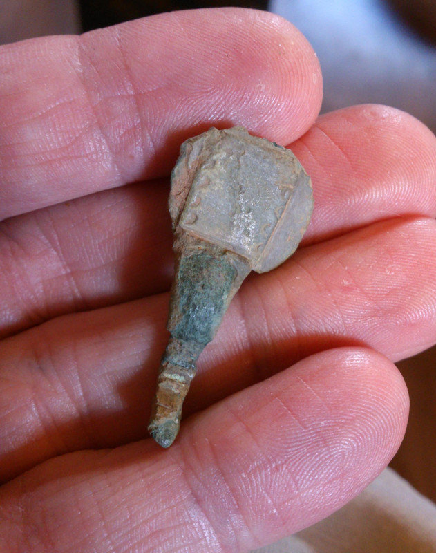 My first Saxon brooch 25042013
