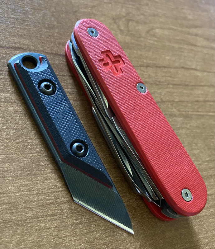 69B4A519-C960-4F6B-9F9E-79C5E4004C85