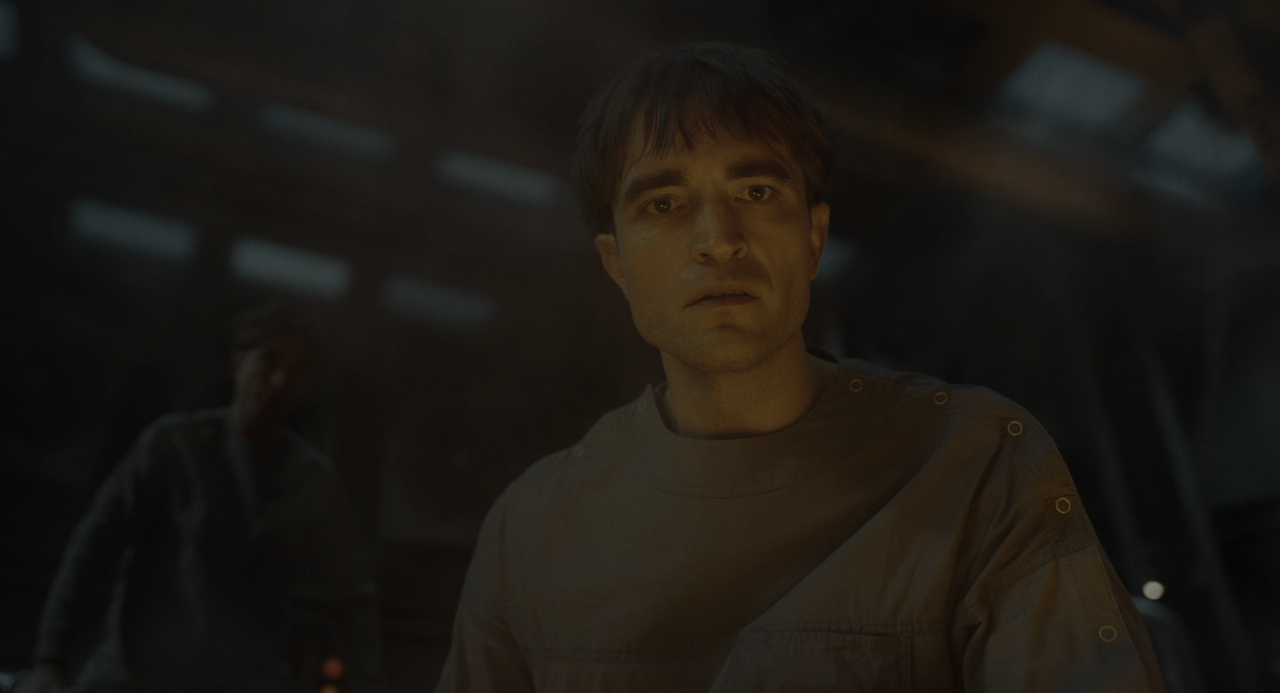 vlcsnap-2025-04-12-19h32m45s837