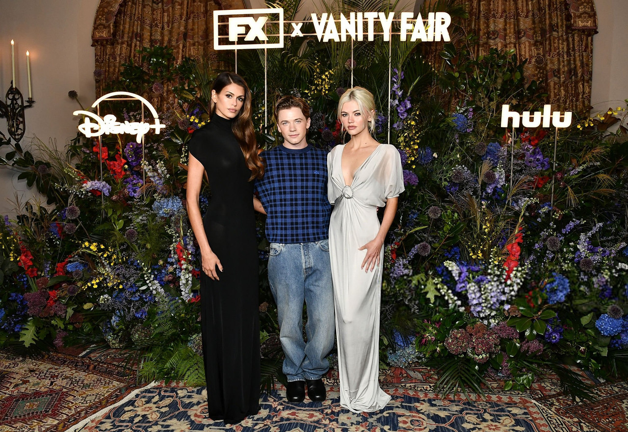 Kaia Gerber Sheer Emmy Awards Dinner140