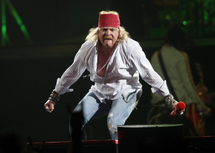 axl10.jpg