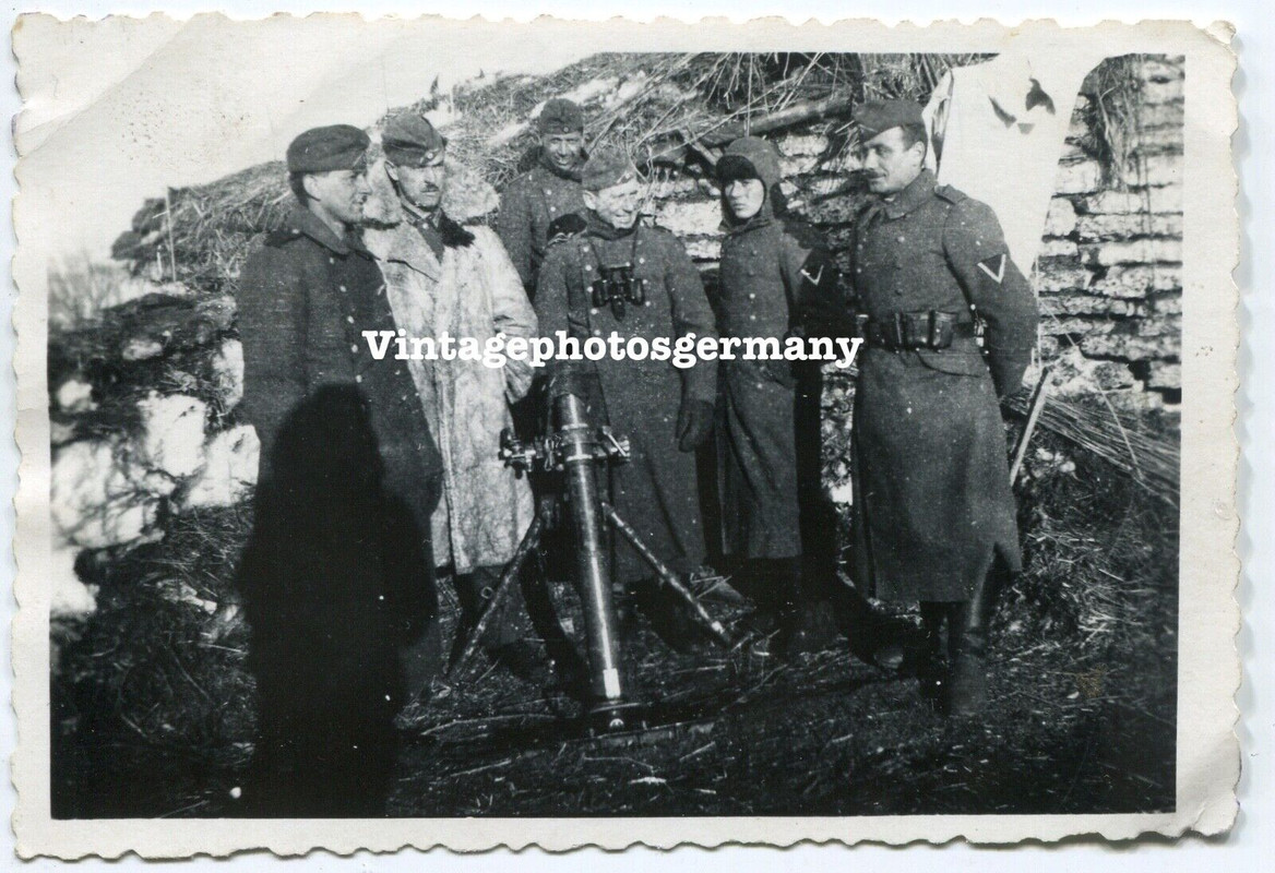 Foto Russland WH - Soldaten Kampfgruppe Granatwerfer Werfer Mörser 1942