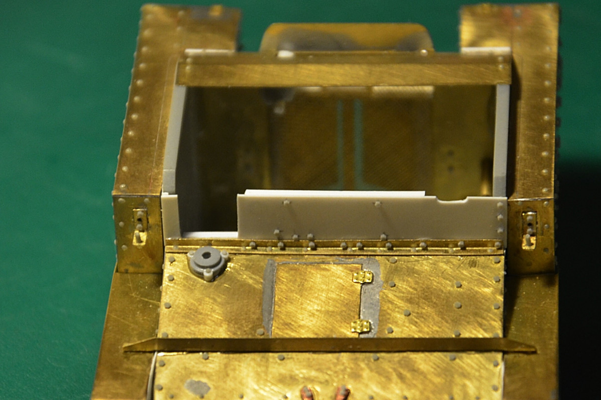 передний уголок