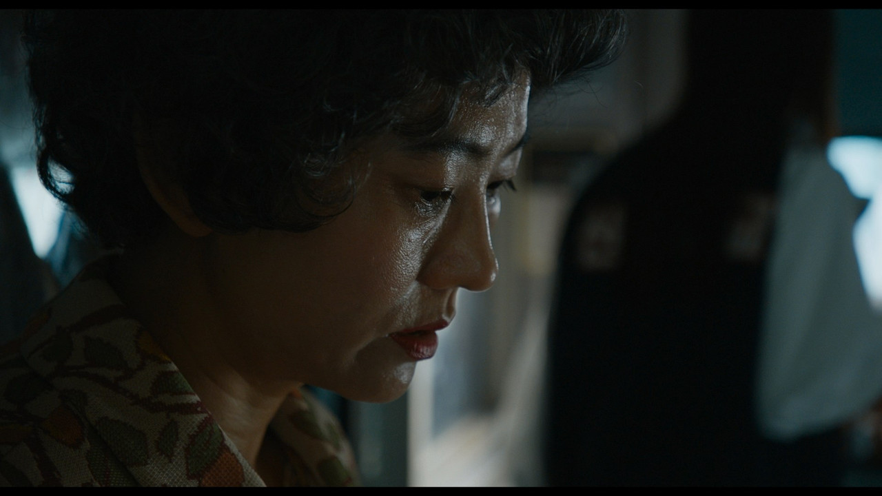 Estación Zombie tren a Busan (2016) Full 1080p BDREMUX Latino Coreano Inglés mkv snapshot 00 4