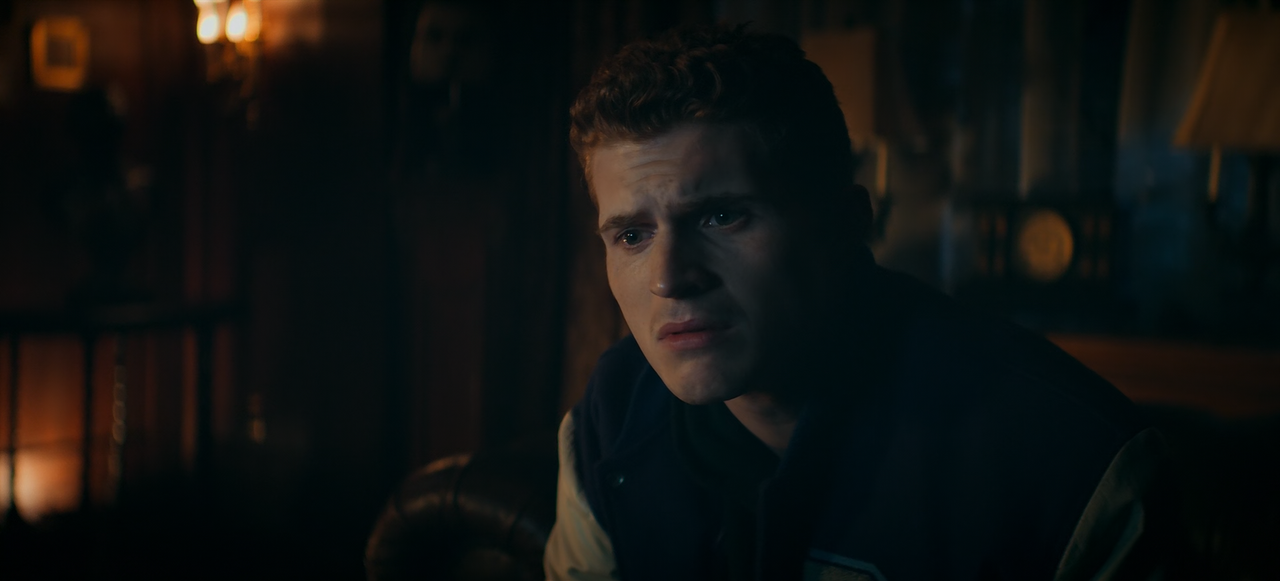 Stargirl.S01E09.Brainwave.1080p.10bit.AMZN.WEB-DL.DDP5.1.HEVC-Vyndros.mkv_snapshot_05.00_[2020.07.27