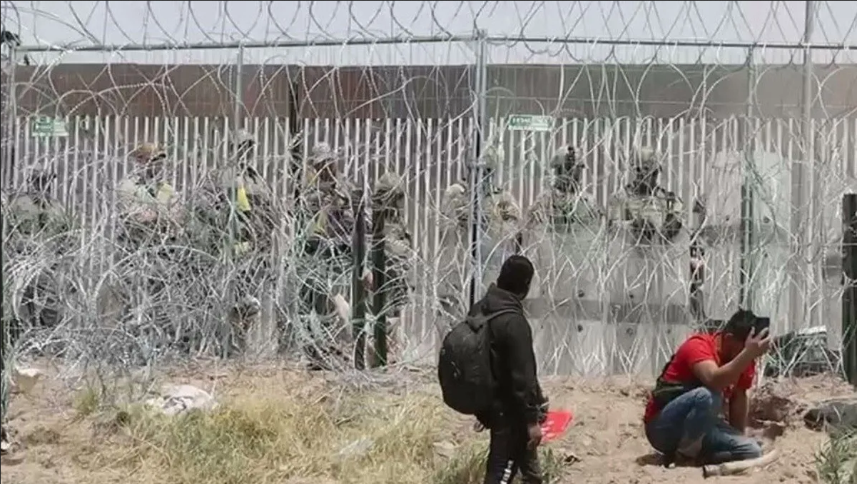 ¡Violencia en la frontera! Guardia Nacional de Texas ataca a migrantes con balas de goma: VIDEO