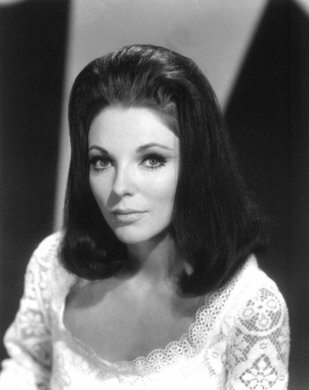 Joan_Collins_b62