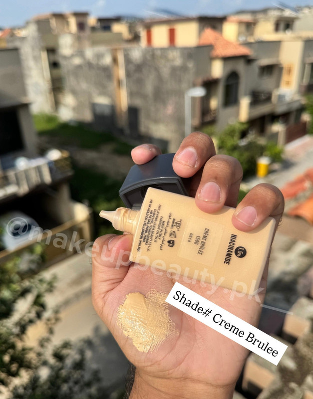 Huda Beauty Easy Blur Airbrush Foundation – 30 ML - image 4