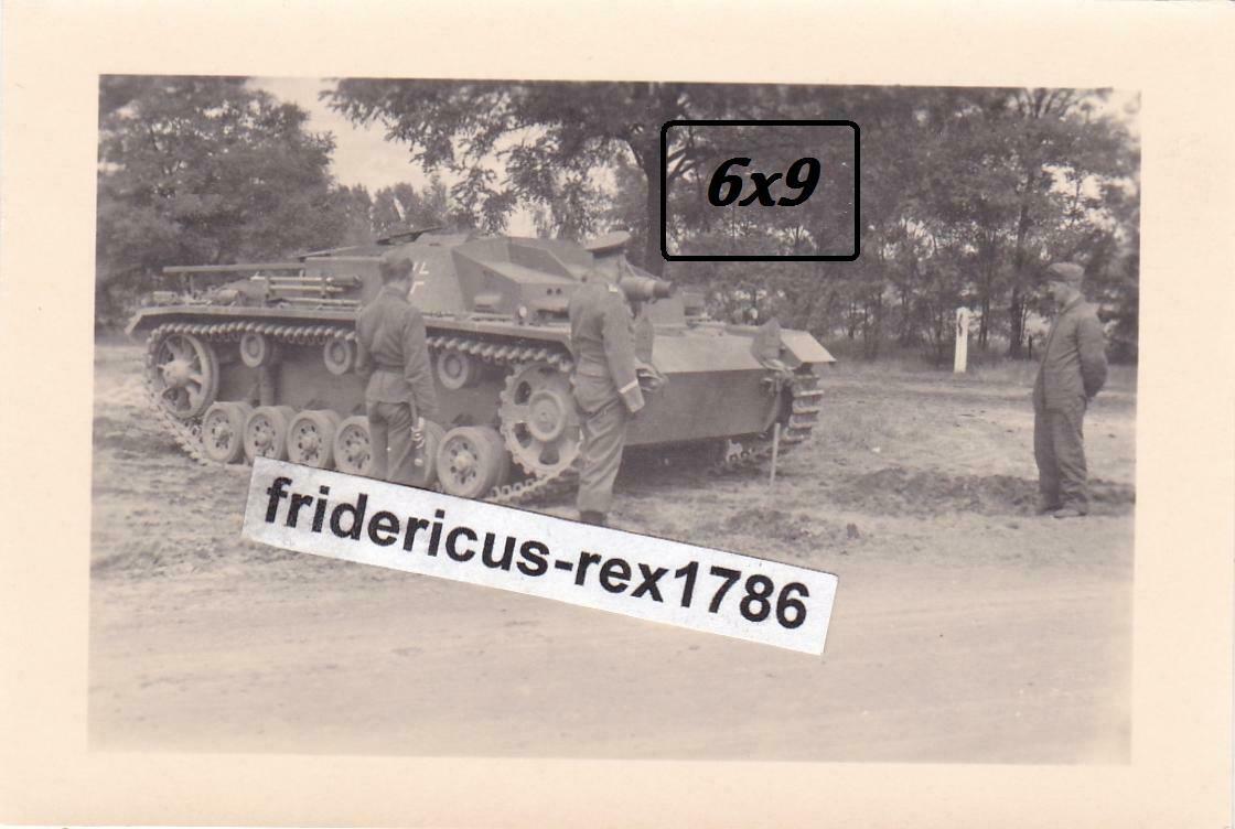 Foto Panzer Tank Stug Stummel Sturmgeschütz Abt. mit Kennung in 