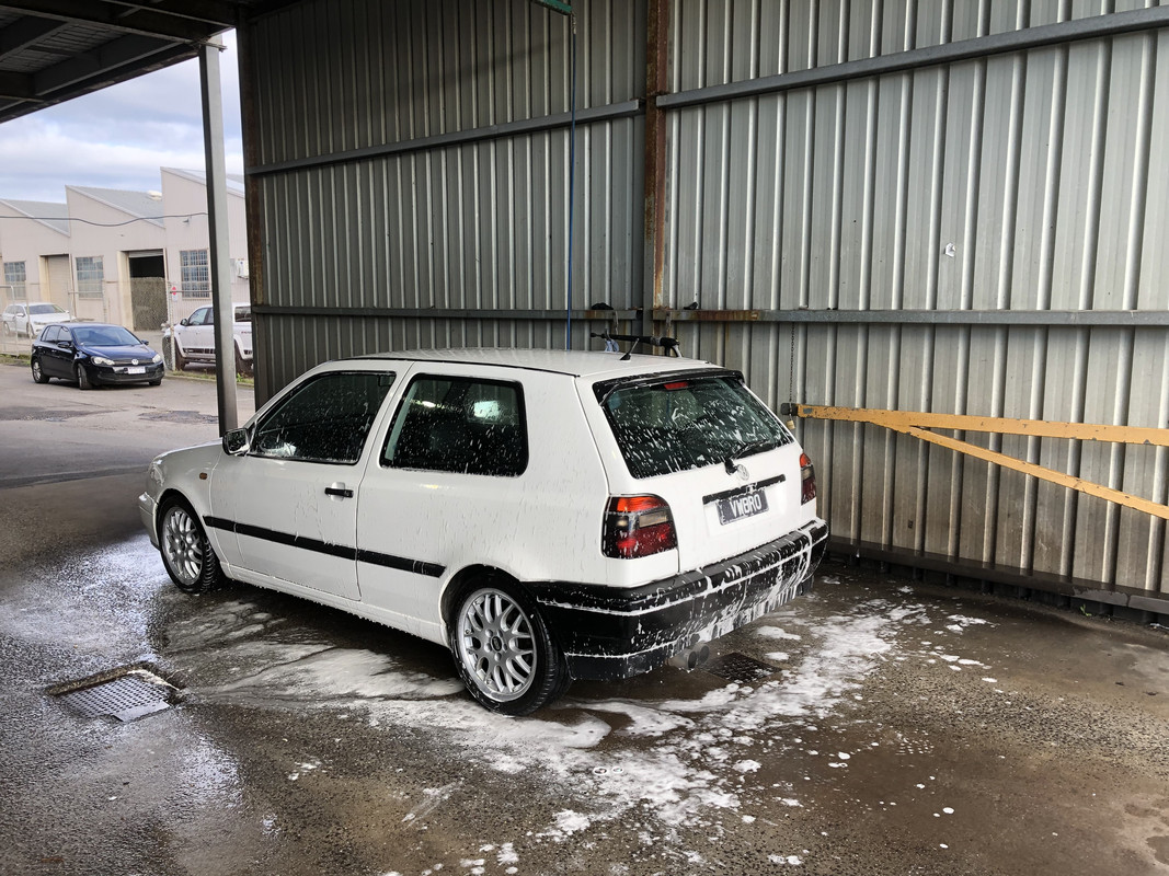 A578B404-C1CB-40BE-8736-B9F9F86AE992