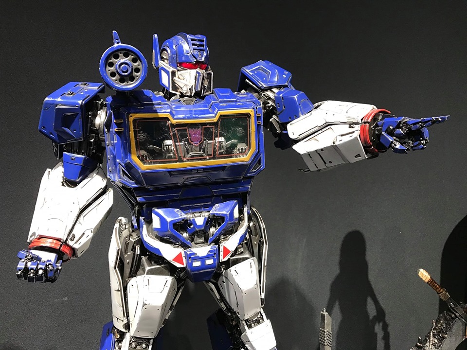 Prime-1-Studio-Bumblebee-Movie-Soundwave-05