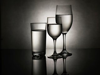 MANFAAT MINUM AIR PUTIH UNTUK KESEHATAN TUBUH DAN KULIT