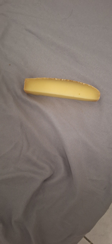 Comté Entremont (très petit car y'en avait plus beaucoup)
