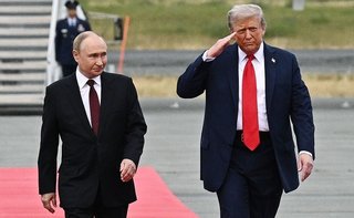 https://i.postimg.cc/tT7X48dx/scale-1200.jpg