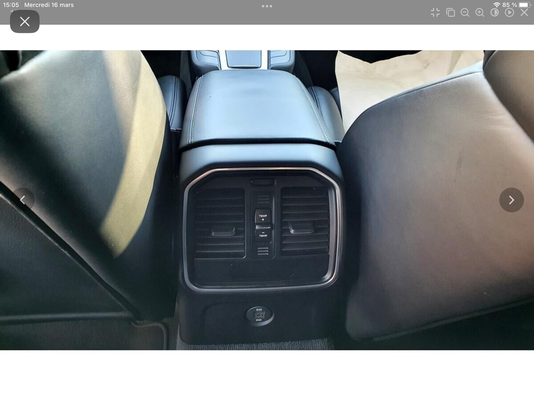 EEF2F05D-164C-4A53-980A-0A1E88550B87