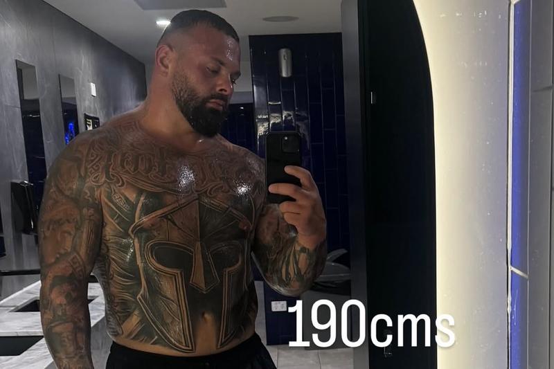 Алекс Саймън отслабва за битката с Ерол Цимерман на GLORY Collision 8