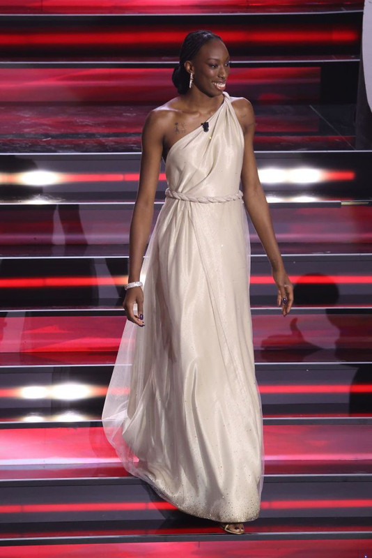 Sanremo 2023, i look della terza serata del Festival Sanremo 2023, i look della terza serata del Festival