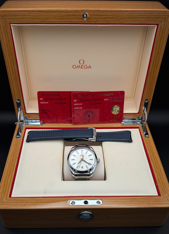 PXL 20251223 002458630