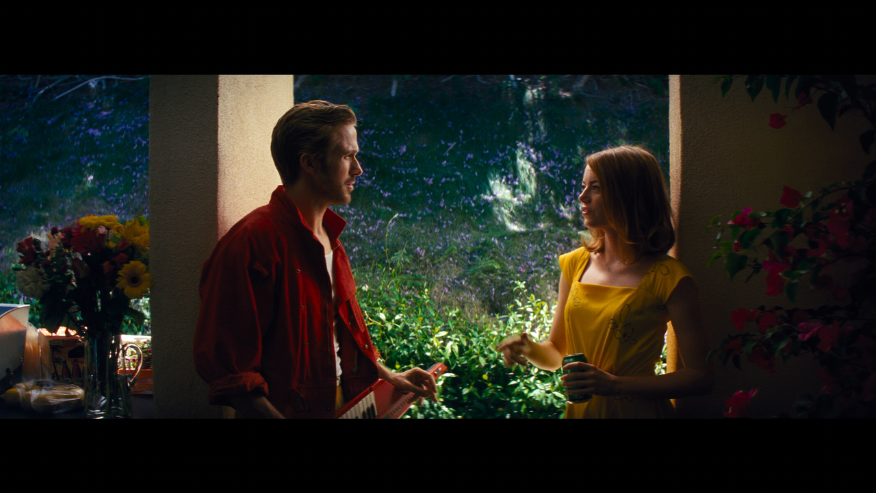 La.La.Land.2016.2160p.UHD.BDRemux.TrueHD.Atmos.7.1.HYBRID.DoVi-DVT.mkv_003012.477