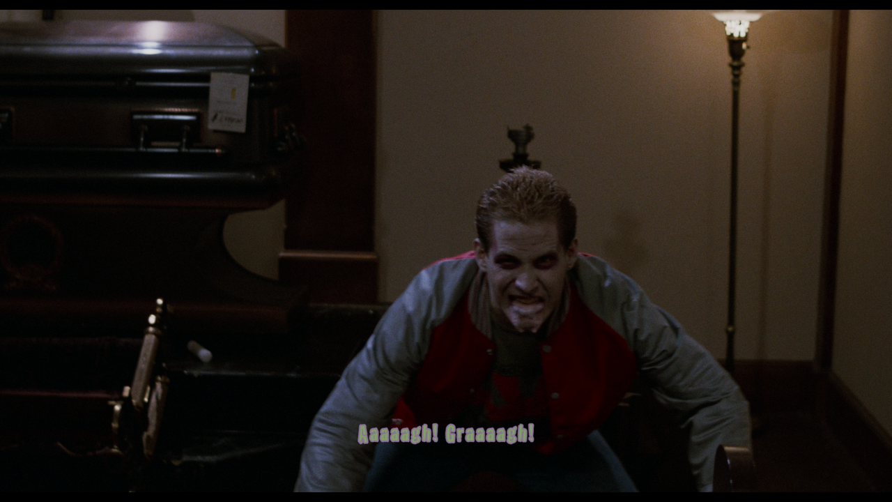 The.Return.of.the.Living.Dead.1985.UHD.2160p.HDR.DoVi.BDREMUX.-.Нечипорук.mkv_snapshot_01.10.36.284
