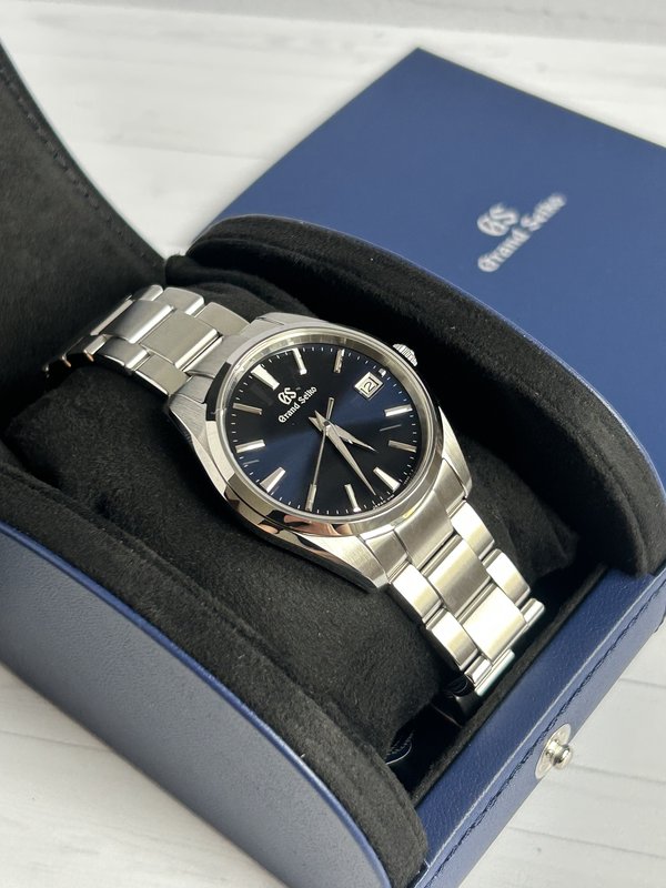 GRAND SEIKO Heritage Collection 40 mm Watch.ru