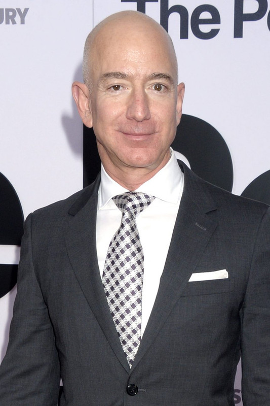 Jeff-Bezos-National-Enquirer-860x1290.jpg