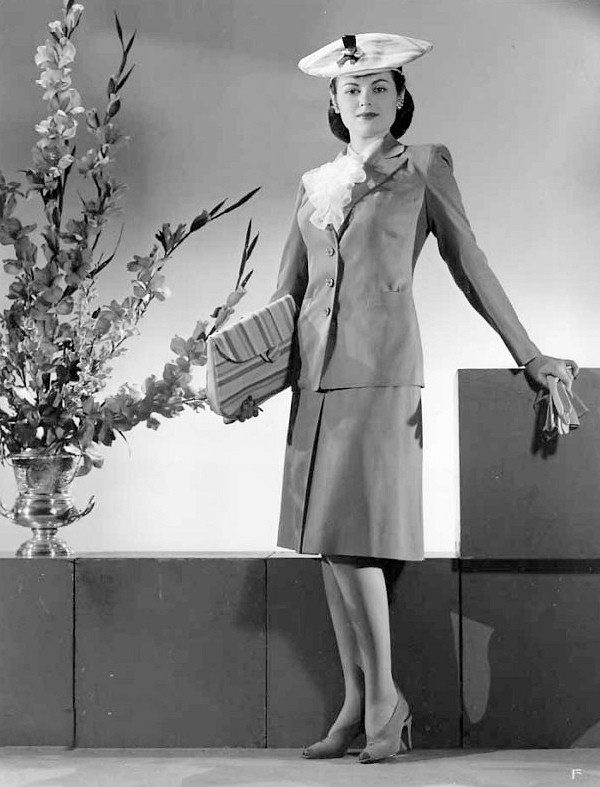 barbara_hale_a68