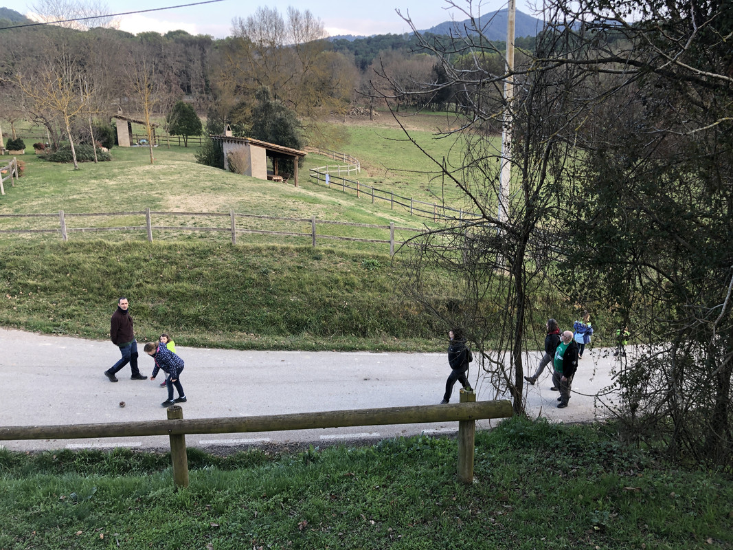 8238E300-EC76-497F-A0AE-6FF4C7478F44