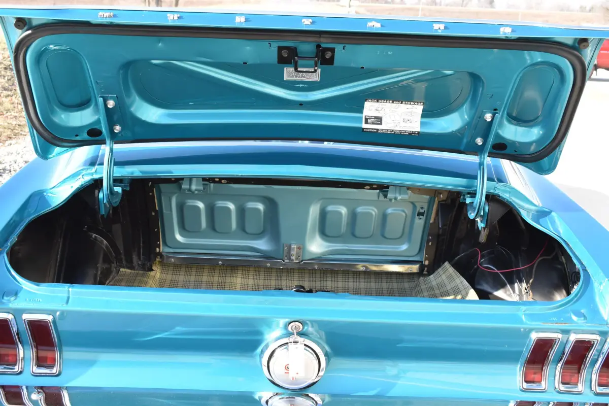 1968-ford-mustang-fastback (15)