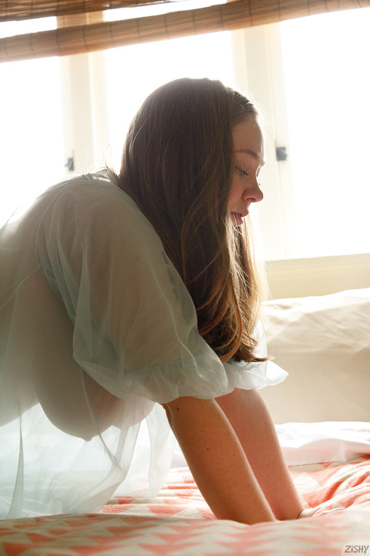 full_015_9438113542121218