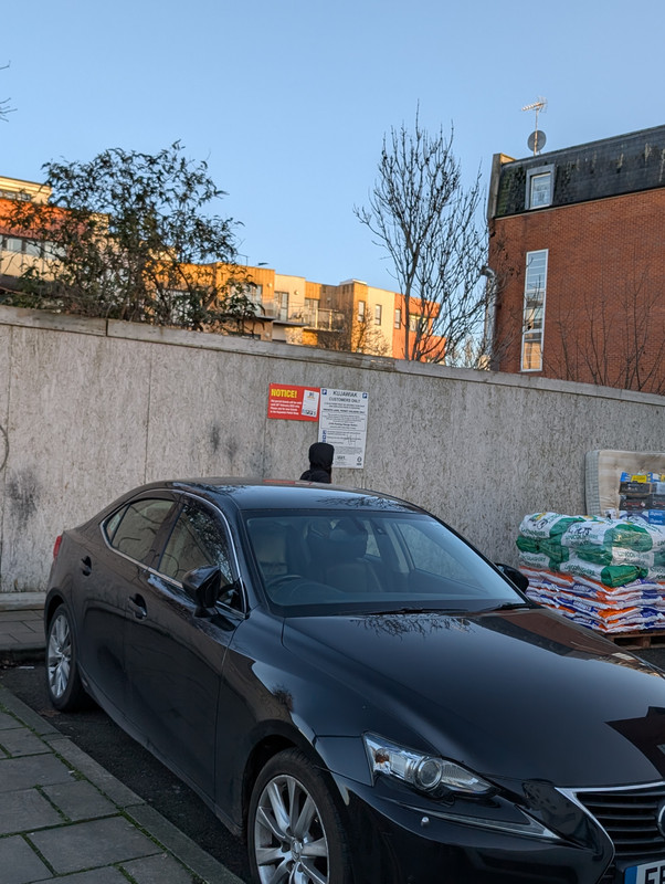 PXL 20251219 145521157