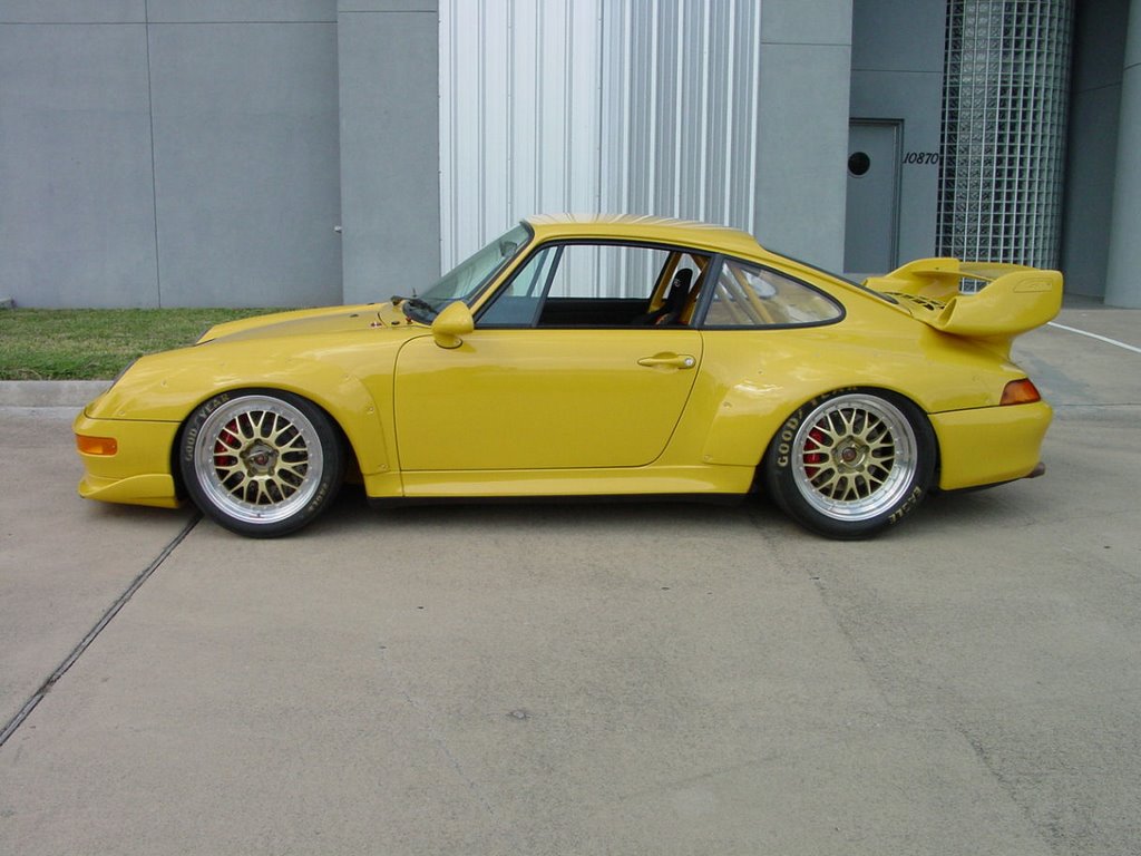 1995-Porsche-911-993-GT2-RSR-002-1026.jp