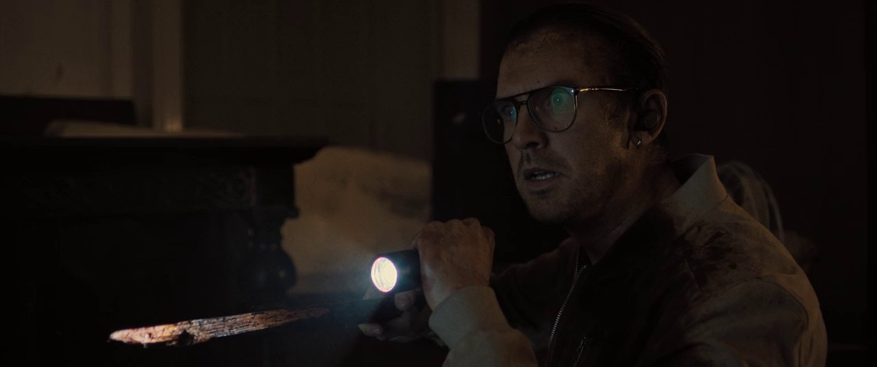 Abigail-2024-BDRip-Hindi-Ta-Te-Kn-En-720p-x264-AVC-AAC-2-0-mkv-0005