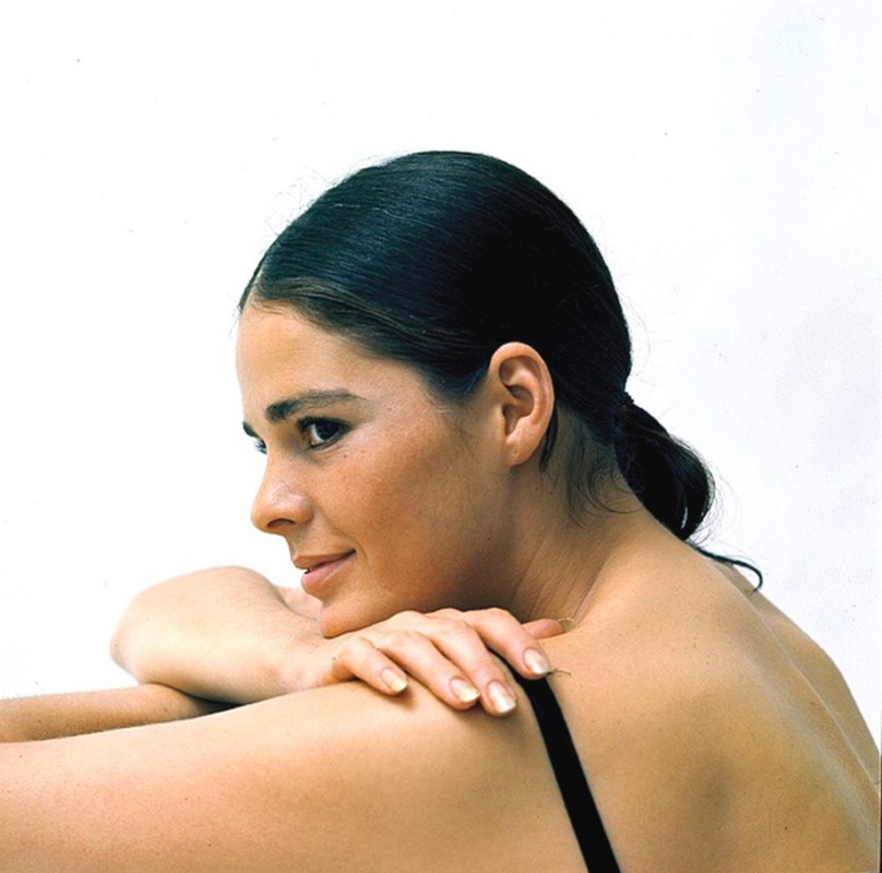 Ali_MacGraw_b06