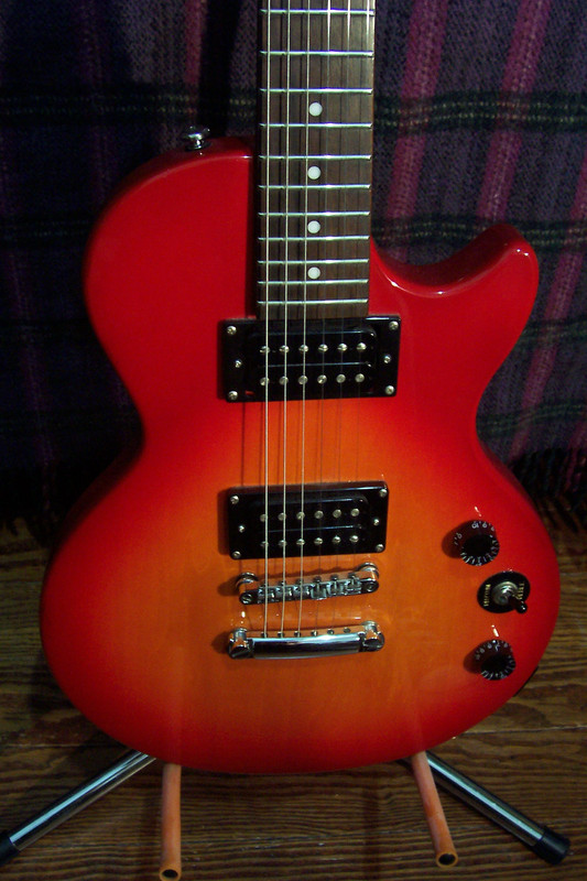 Cuerpo_de_Epiphone_Les_Paul_Special-II_HS