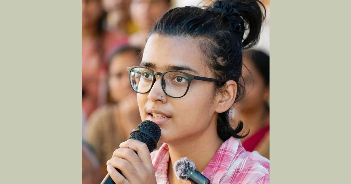 দিল্লি হাটে বিক্ষোভের ডাক দিয়ে এআইএসএ সভাপতি নেহা বোরা আটক, যোগেন্দ্র যাদব ও প্রশান্ত ভূষণও গ্রেফতার