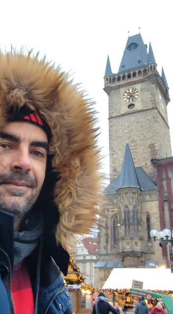 Casa Danzante, Reloj en movimiento y Castillo de Praga - Viena - Bratislava - Praga, Navidad 2024 (14)