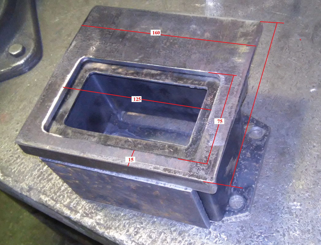 1 Крышка смотрового блока