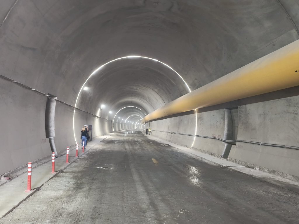 516062-tunel3-jpg-orig.jpg