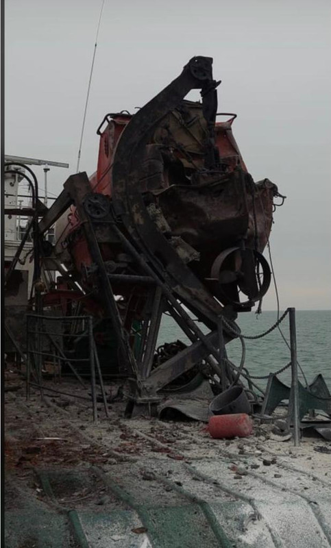 FB8EE6E8-5E6D-4591-B6F1-0795E8EB3C53