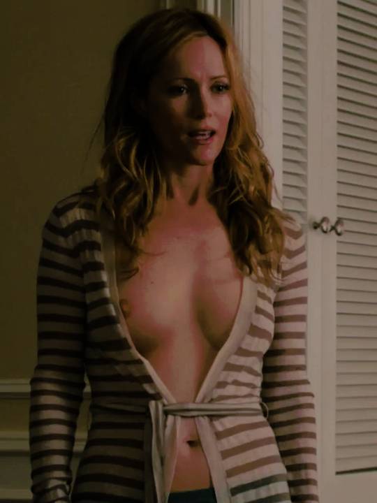 leslie-mann-3t9lcbq83o-540x720