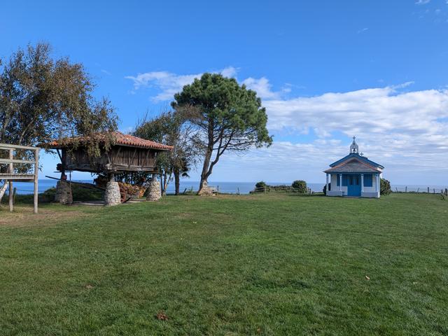 Dia 6 .- Luarca, ermita la Regalina y regreso. - 6 dias en Asturias. (6)