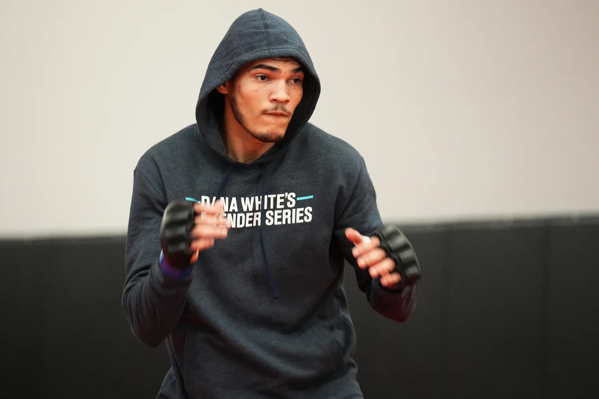 Новобранец в UFC отнесе наказание за допинг още преди дебюта си