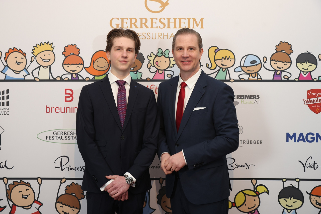 web SKj Neujahrsempfang Henry und Christian Dunger
