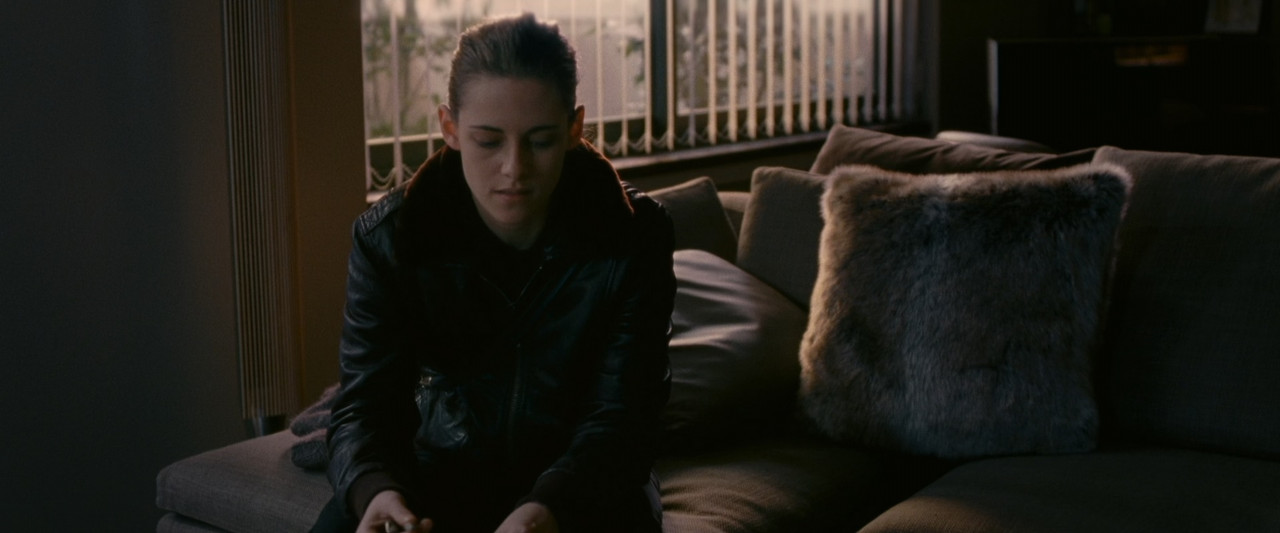 Personal Shopper 2016 Criterion (1080p x265 10bit Tigole).mkv_sn