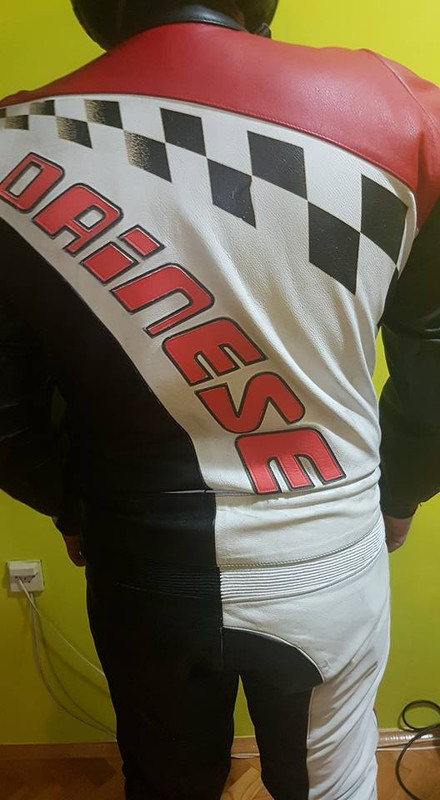 33619933_964861193673713_2283030754277457920_n