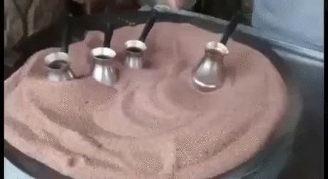 https://i.postimg.cc/tTShkz06/3.gif