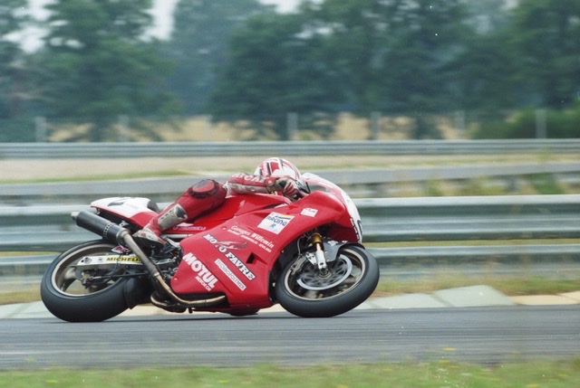 6FF93F63-E374-40F7-8837-CFA9D150E6C4