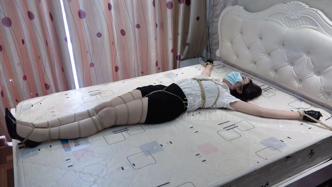 子衿绳艺 女大学生妍如被迷晕绑架逃脱又被抓回.mp4_20230308_185243.607